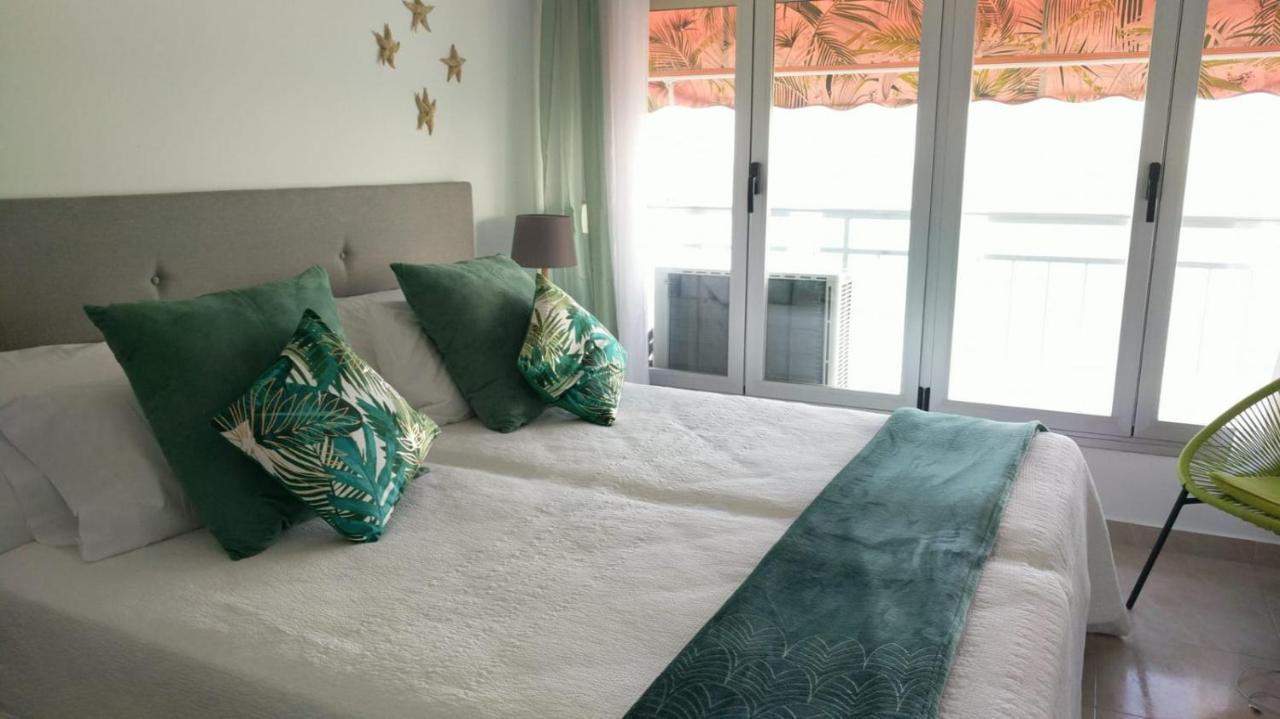Apartamento Con Vistas Al Mar Primera Linea De Playa Del Postiguet Alicante Dış mekan fotoğraf