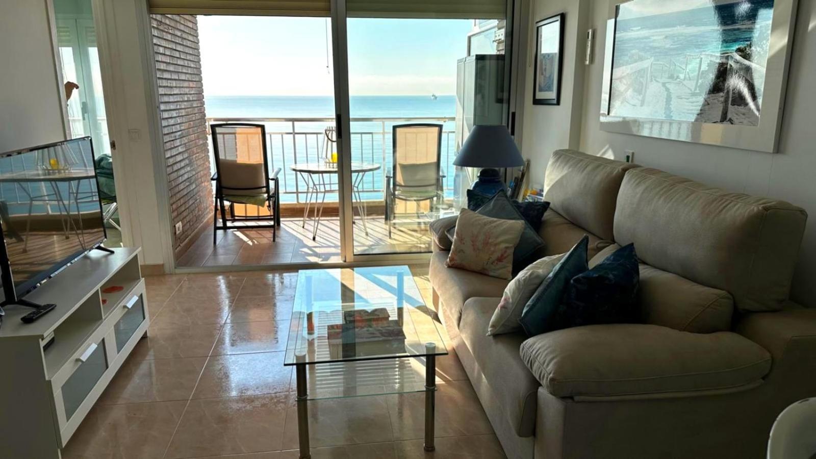 Apartamento Con Vistas Al Mar Primera Linea De Playa Del Postiguet Alicante Dış mekan fotoğraf